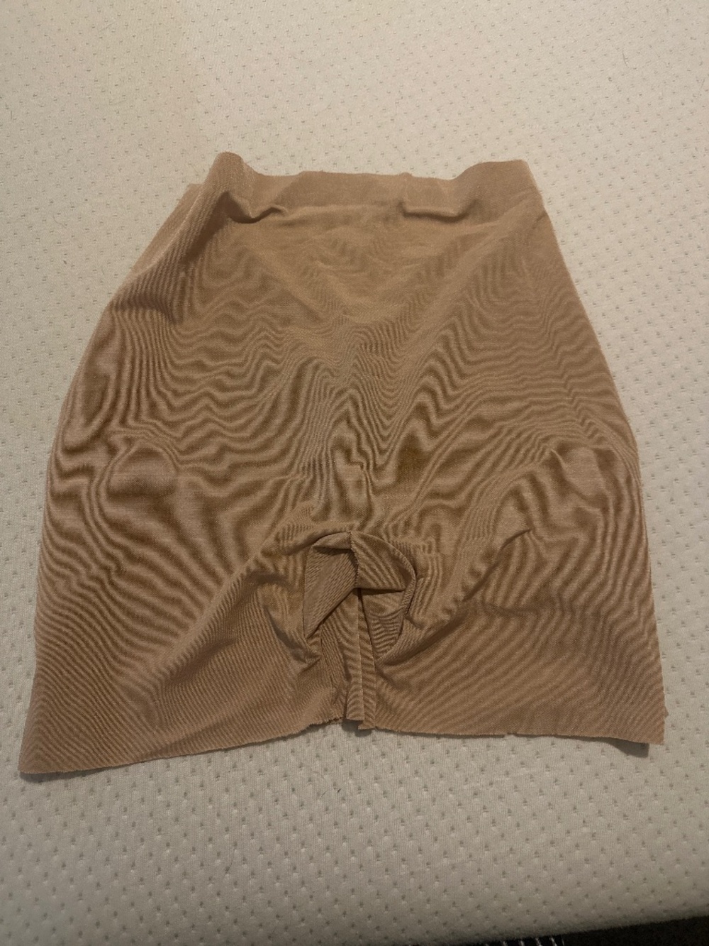 SKIMS Nude/Tan Seamless Shaping Shorts